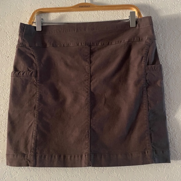 TOAD&CO Brown Button Front Skirt SZ 8 - Picture 3 of 5